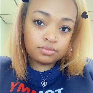 Meet your Posher, Erin